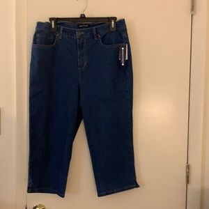 Denim Capris- medium blue, women’s size 12